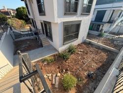 2+1 Villa Mit Separatem Eingang Und Garten Zum Verkauf In Seferihisar Payamlı