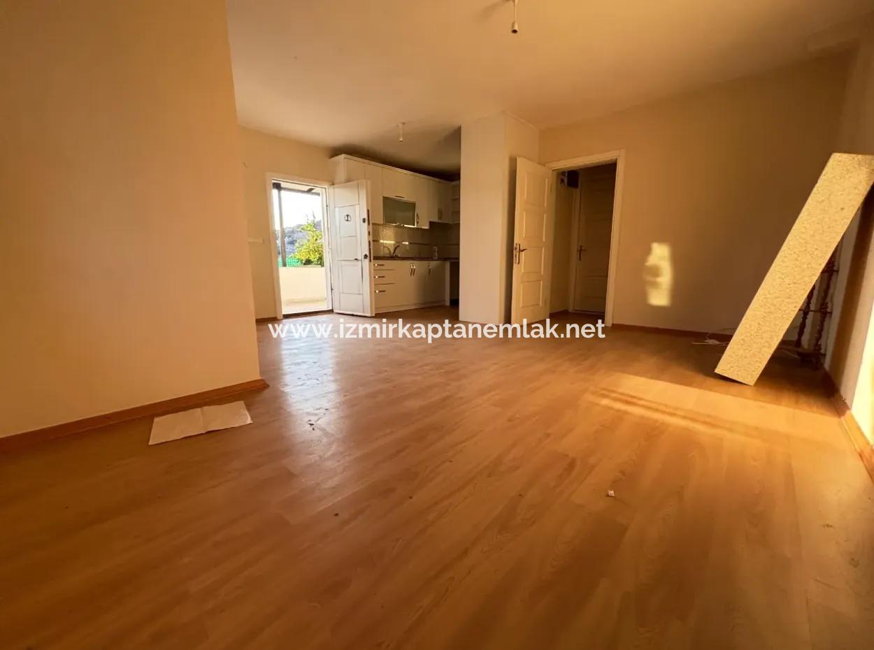 Freistehender Parkplatz Garten 4 1 Triplex Zum Verkauf In Doğanbey