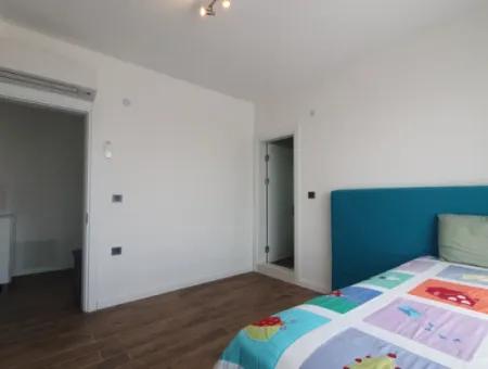 Triplex Ferienhaus Zum Verkauf In Einem Komplex Mit 3 1 Pool In Izmir, Seferihýsar,Payamli