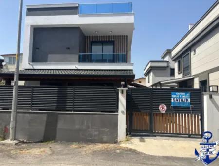 İzmir Seferihisar Payamli Mah.de 3 1 400 Mt Ultra-Luxus-Sommerhaus Zum Verkauf Am Meer