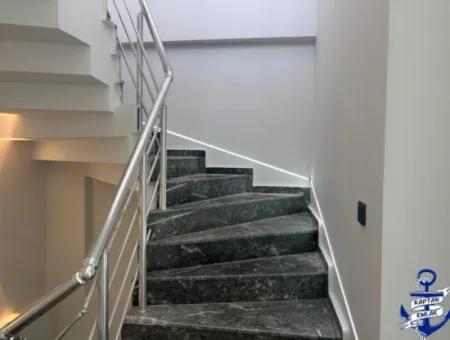 İzmir Seferihisar Payamli Mah.de 3 1 400 Mt Ultra-Luxus-Sommerhaus Zum Verkauf Am Meer