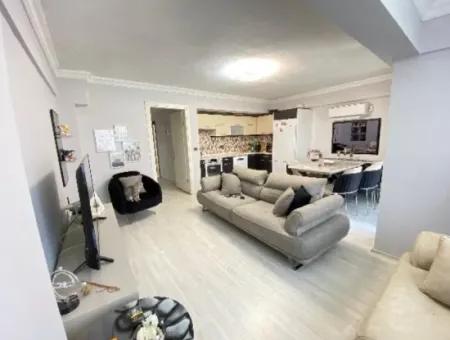 Ürkmez Bengilar Nützliche 2. Etage Sauber 2 1 Wohnung Zum Verkauf