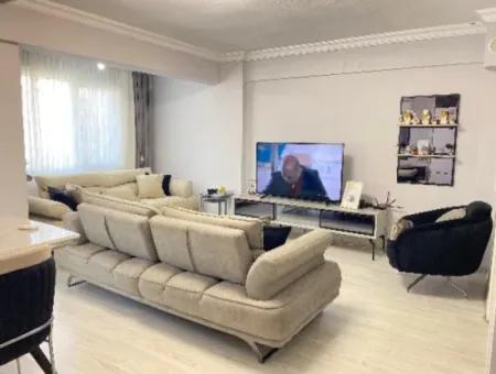 Ürkmez Bengilar Nützliche 2. Etage Sauber 2 1 Wohnung Zum Verkauf