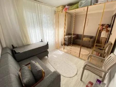 Ürkmez Bengilar Nützliche 2. Etage Sauber 2 1 Wohnung Zum Verkauf