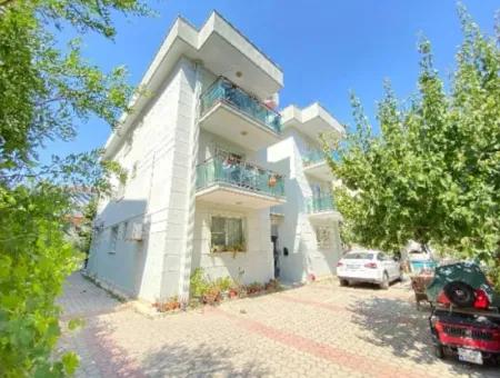 Ürkmez Bengilar Nützliche 2. Etage Sauber 2 1 Wohnung Zum Verkauf