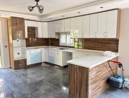 3 1 Villa Zum Verkauf Im Zentrum Von Payamlı Mit Freistehender, Geräumiger Struktur