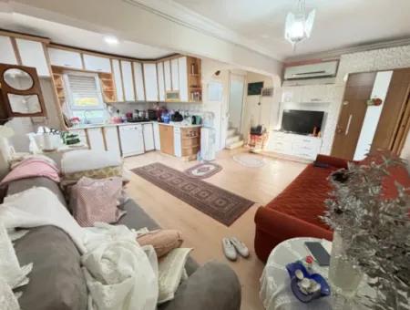100M Zum Strand Auf Der Meerseite Von Ürkmez 4 1 Villa Zum Verkauf