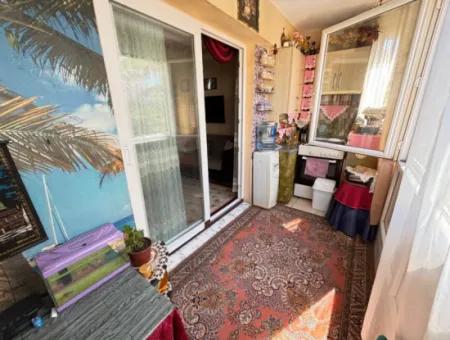 150 M Breite Gebaute 2 1 Wohnung Zum Verkauf Im Zentrum Von Ürkmez