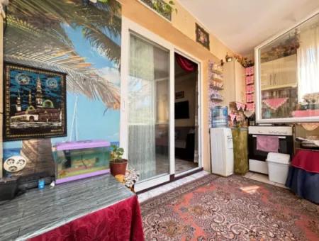 150 M Breite Gebaute 2 1 Wohnung Zum Verkauf Im Zentrum Von Ürkmez