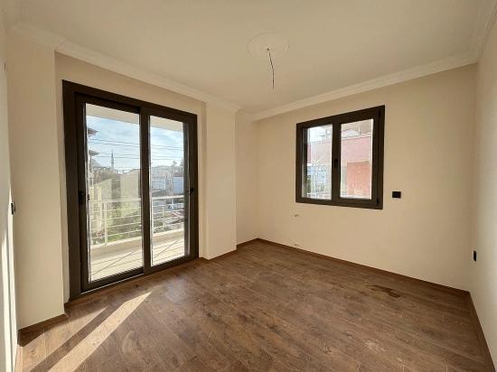 Brandneue 2+1-villa Zum Verkauf In Wunderschöner Lage In Seferihisar Doğanbey Payamlı