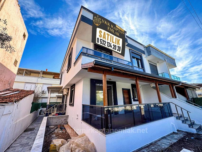 Centrally Located 2+1 Villa For Sale In Payamlı Neighborhood Of Seferihisar, İzmir, Within Walking Distance To The Sea.