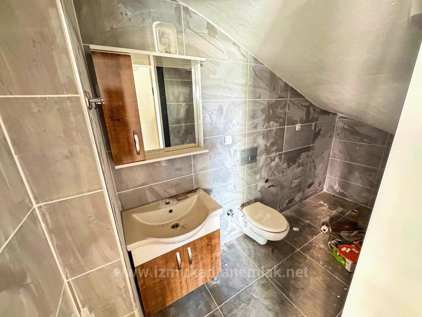 Centrally Located 2+1 Villa For Sale In Payamlı Neighborhood Of Seferihisar, İzmir, Within Walking Distance To The Sea.