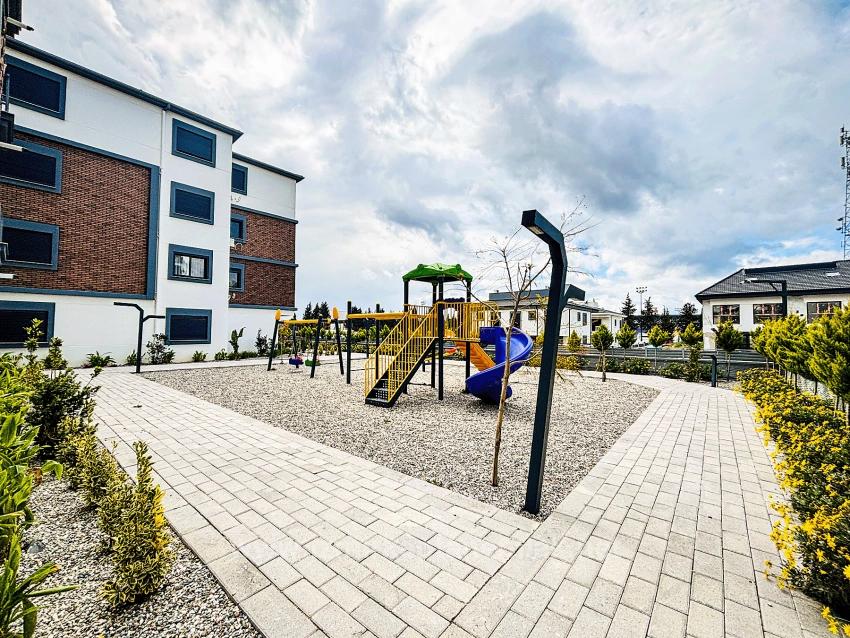 Located In A Gated Community With A Swimming Pool And Security Cameras In Çolakibrahim Bey Neighborhood, Seferihisar, İzmir.