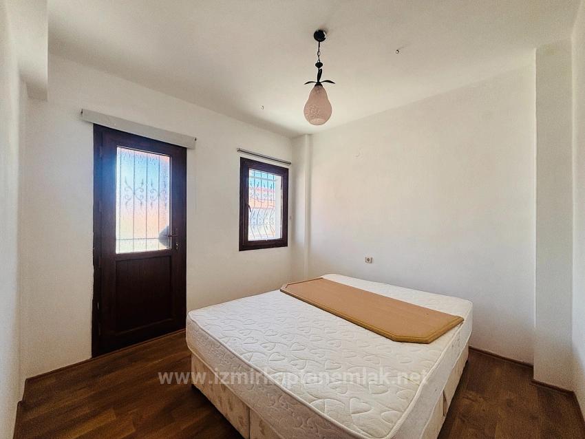 3+1 Villa For Sale In Payamlı Neighborhood, Seferihisar, İzmir, 200M From The Sea, With A Large Garden