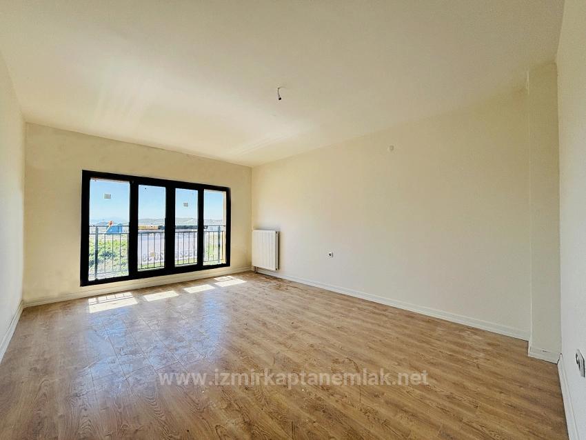 3+1 Mid-Floor Apartment For Rent In İzmir Seferihisar Toki 3Rd Stage Project