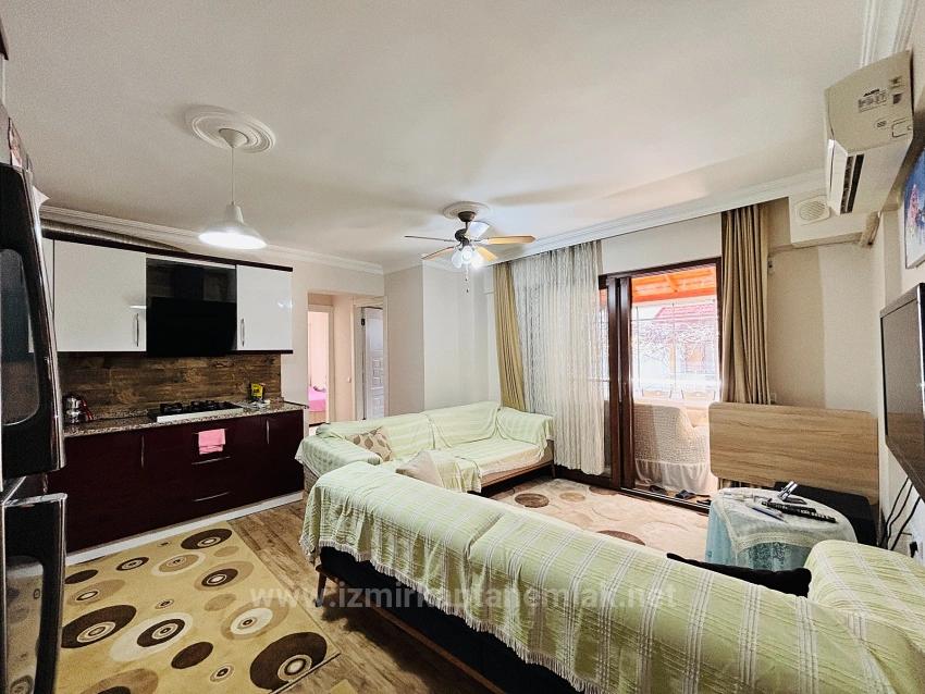 2+1 Ground Floor Apartment With Glass Balcony In A Central Location In Bengiler, Seferihisar, Izmir