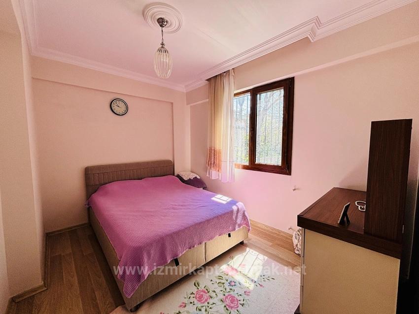 2+1 Ground Floor Apartment With Glass Balcony In A Central Location In Bengiler, Seferihisar, Izmir