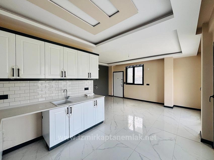 3+1 Villa With Spacious Garden For Sale In Cumhuriyet Neighborhood, Seferihisar, Izmir