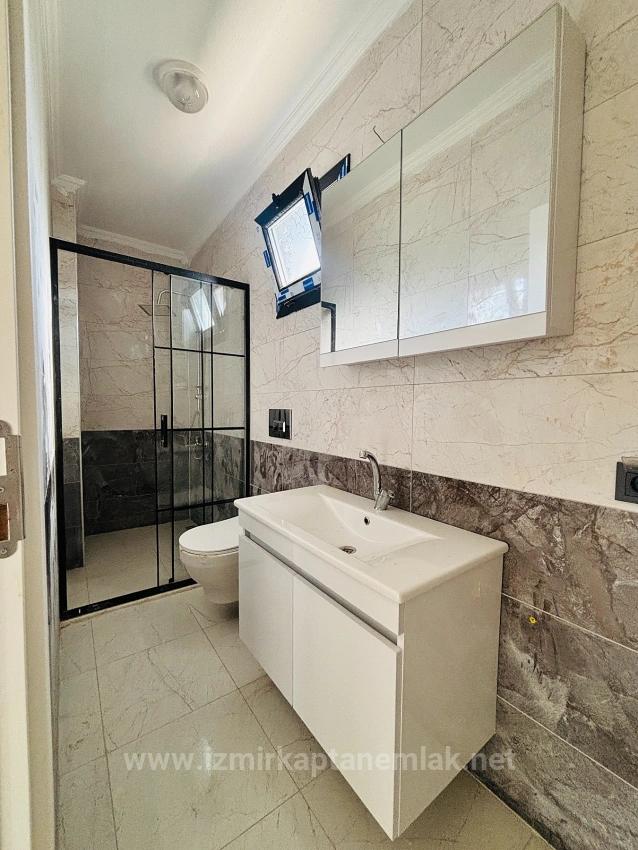 3+1 Villa With Spacious Garden For Sale In Cumhuriyet Neighborhood, Seferihisar, Izmir