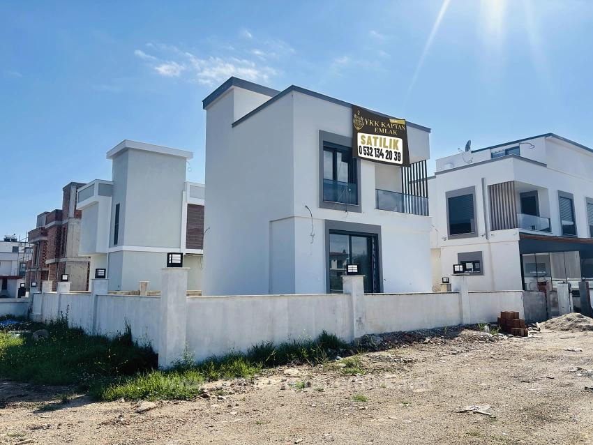 2+1 Detached Villa With Large Garden For Sale In Cumhuriyet Neighborhood, Seferihisar, Izmir