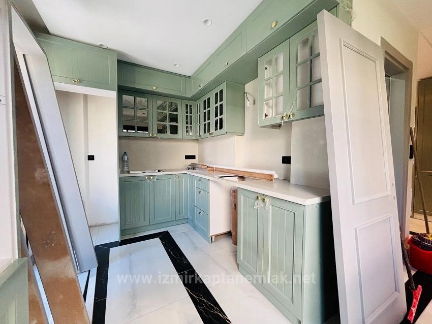 3+1 Detached House With Smart Home System And Pool, 100M From The Sea In Gümüldür Neighborhood, Menderes, İzmir.