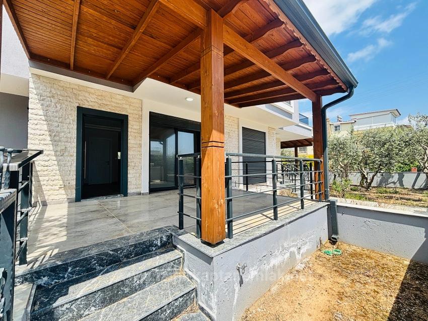 2+1 Duplex Villa In Cumhuriyet Neighborhood, Seferihisar, Izmir