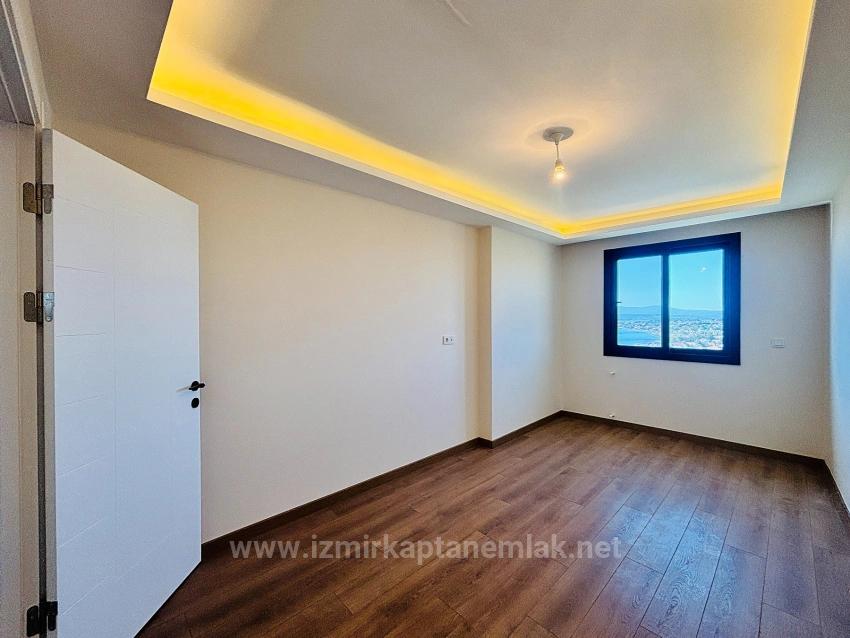 Sea View, 5+1 Detached Triplex Summer Villa With Pool In Akarca, Seferihisar, İzmir