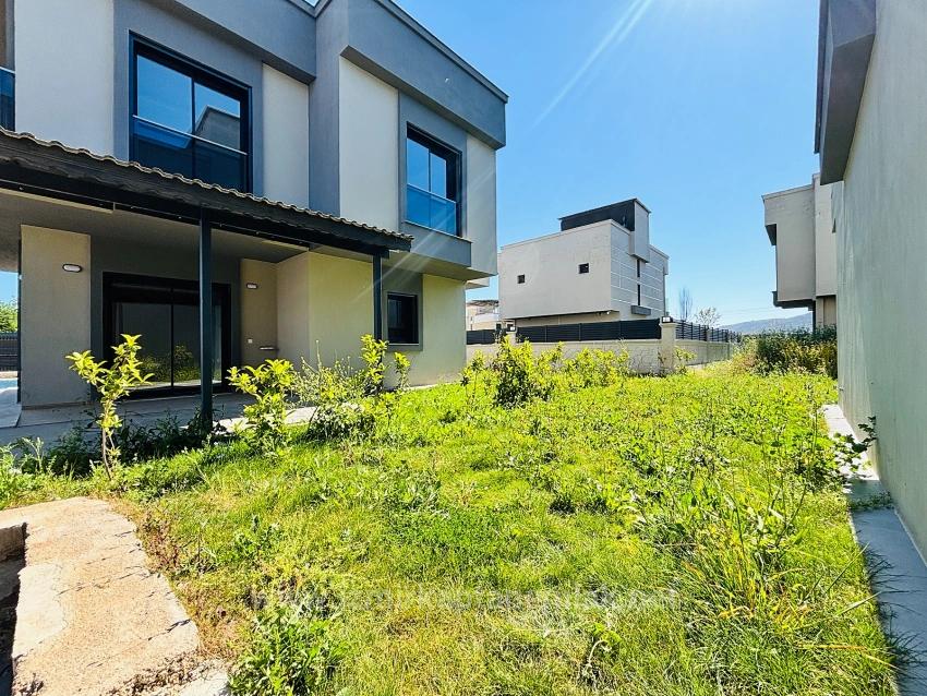 3+1 Bedroom Summerhouse For sale in Cumhuriyet Nbh. Seferihisar Doğanbey - 150 m²