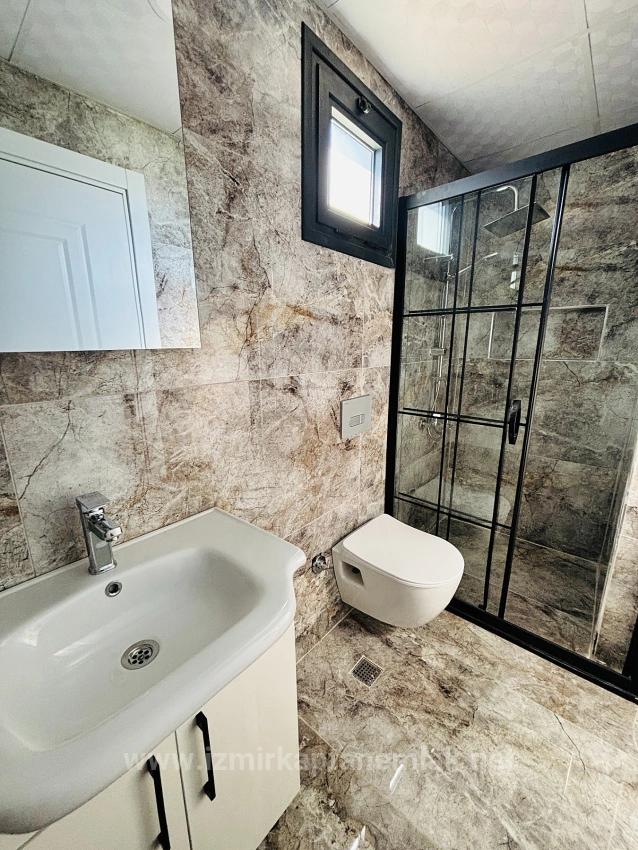 3+1 Detached Villa With Pool For Sale In Cumhuriyet Neighborhood, Seferihisar, Izmir