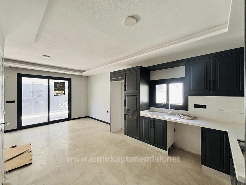 2+1 Semi-Detached Villa For Sale In Payamlı Neighborhood, Seferihisar, İzmir