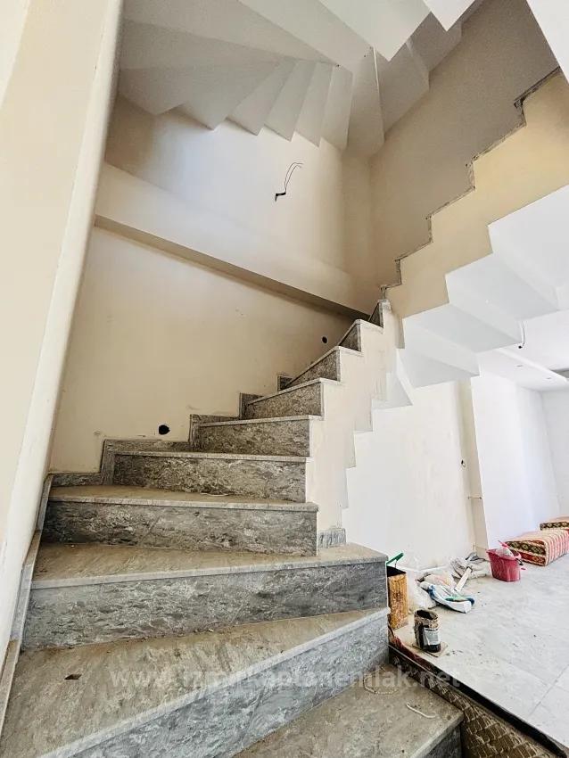 In İzmir Seferihisar Cumhuriyet Neighbourhood, A 5+1 Detached Villa For Sale