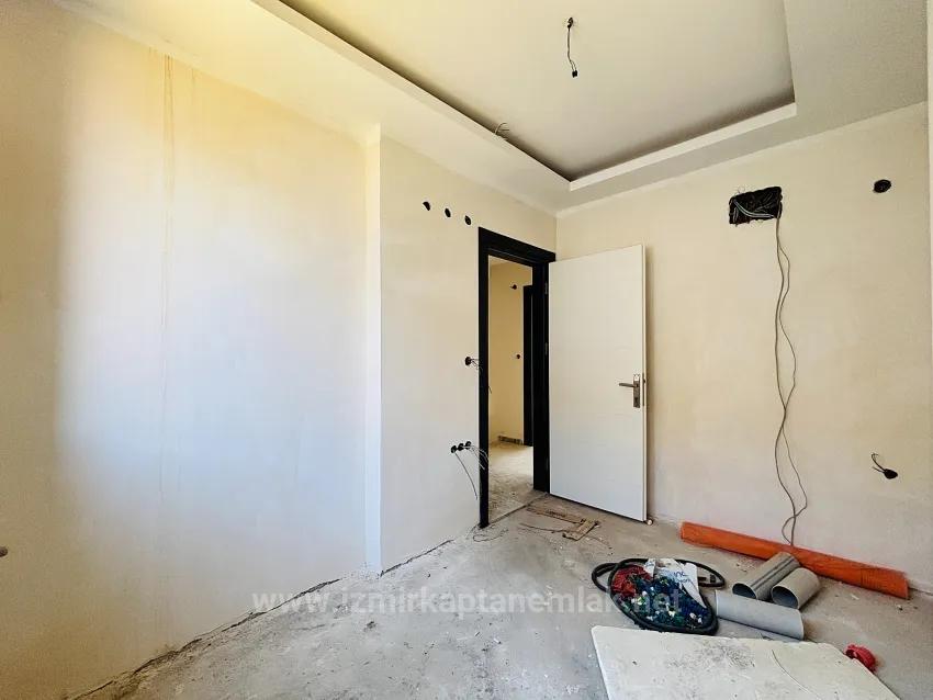 In İzmir Seferihisar Cumhuriyet Neighbourhood, A 5+1 Detached Villa For Sale