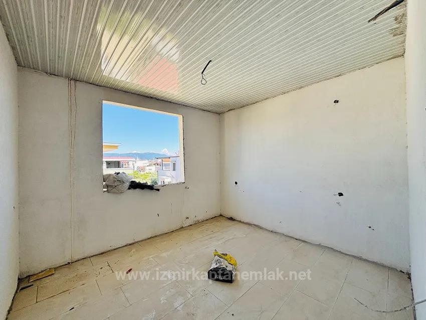 In İzmir Seferihisar Cumhuriyet Neighbourhood, A 5+1 Detached Villa For Sale