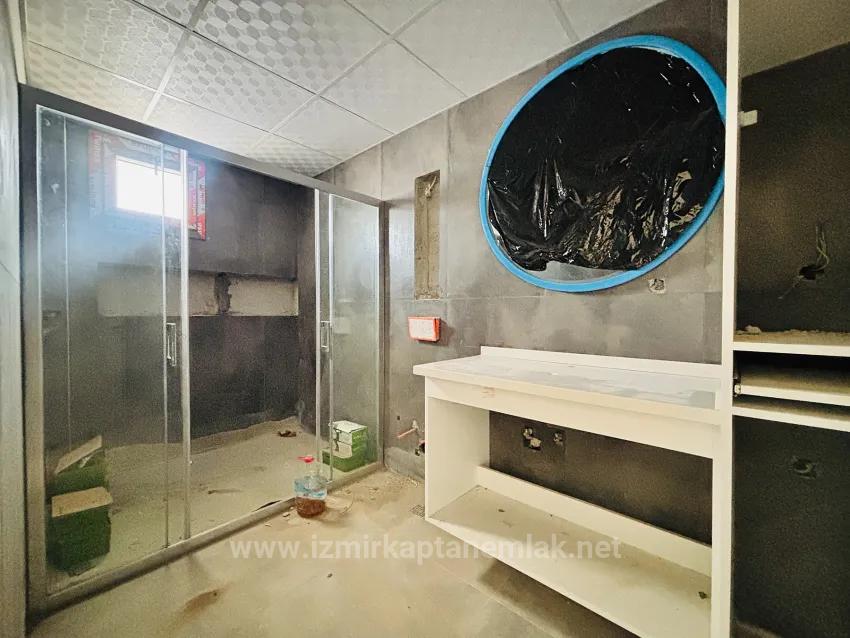 İzmir Seferihisar Mersinalanı Neighbourhood In A Poolside Complex 10 Units Of 3+1 For Sale Villas