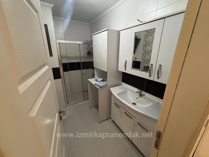 2+1 Middle Floor Flat On The Street In Bengiler, Seferihisar