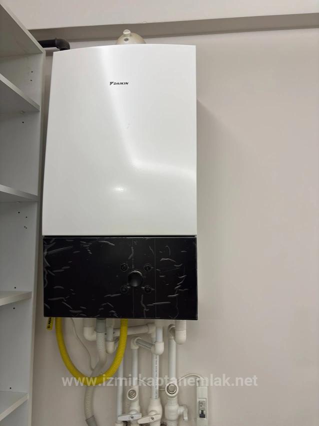 1+1 Apartment In A Great Location In Camikebir, Seferihisar, Izmir