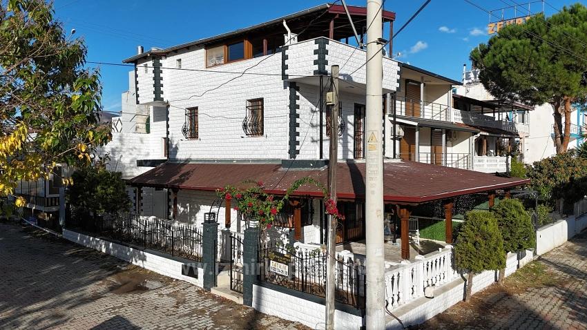 4+1 Detached Triplex Summer Villa On The Sea Side In Bengiler, Seferihisar