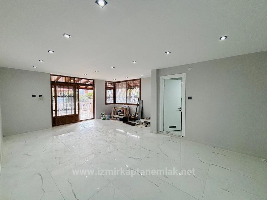 4+1 Detached Triplex Summer Villa On The Sea Side In Bengiler, Seferihisar