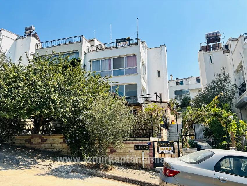 İzmir Seferihisar Tepecik Sunny City Site In full sea view 4+2 for sale villa
