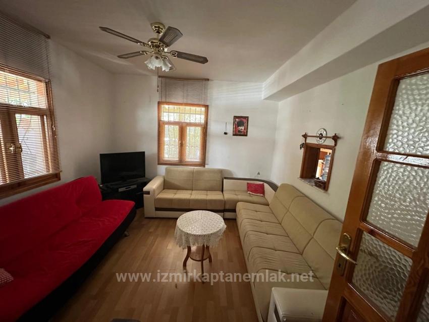 Two 2+1 Seaside Apartments For Sale In Payamlı, Seferihisar, Izmir