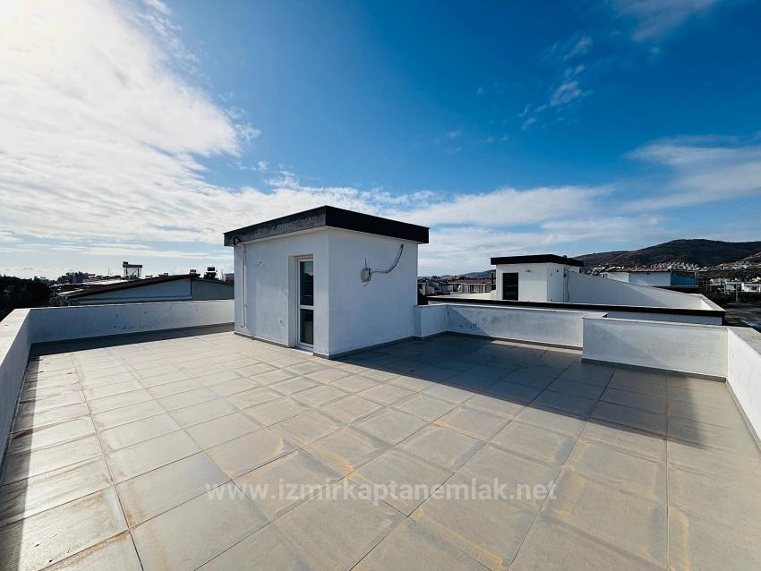 300M2 Independent Detached Brand New 3+1 Villa For Sale In İzmir Seferihisar Doğanbey