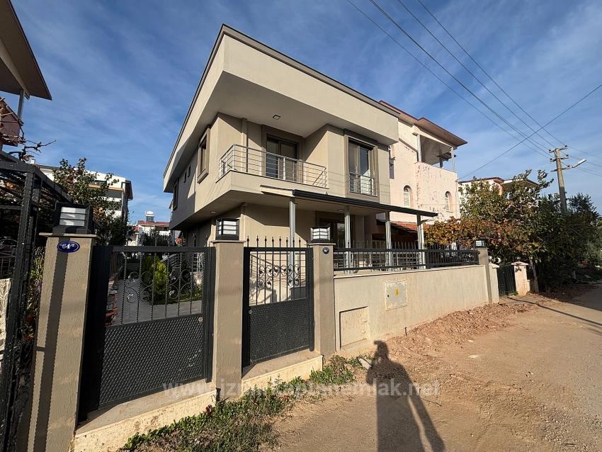 Brand New 2+1 Villa For Sale In A Beautiful Location In Seferihisar Doğanbey Payamlı