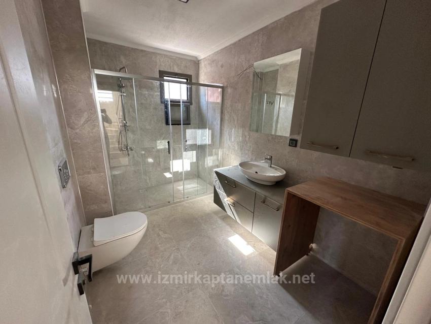 Brand New 2+1 Villa For Sale In A Beautiful Location In Seferihisar Doğanbey Payamlı