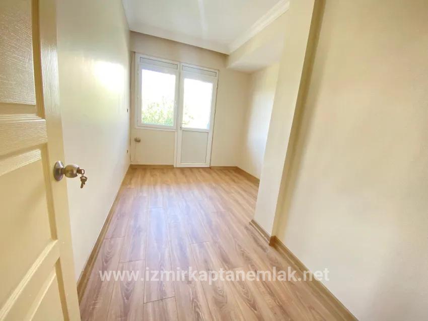 2+1 Bedroom Apartment For sale in Mersin Alanı Nbh. Seferihisar Ürkmez - 85 m²