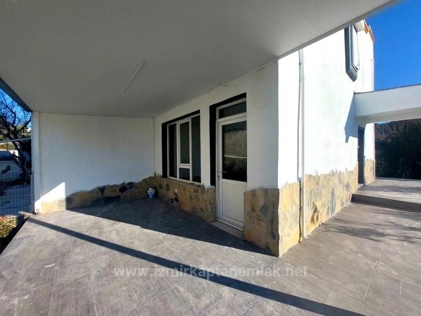 3+1 Summer House For Sale In İzmir Seferihisar Doğanbey