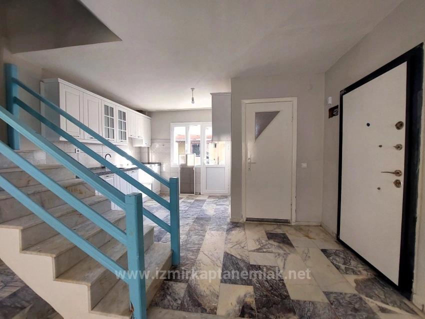 3+1 Summer House For Sale In İzmir Seferihisar Doğanbey