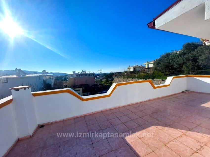 3+1 Summer House For Sale In İzmir Seferihisar Doğanbey