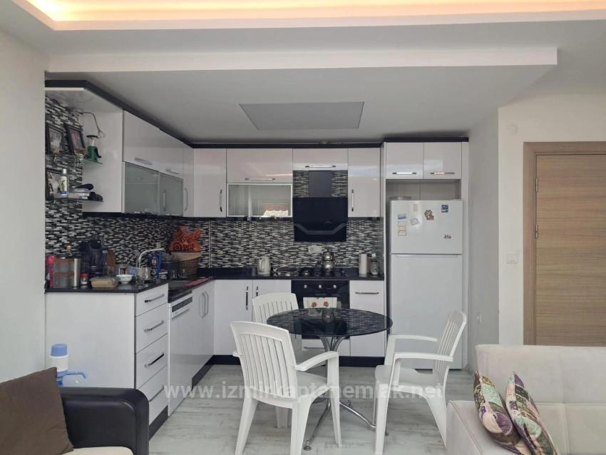 Spacious 2+1 Villa For Sale With Garden In Seferihisar Doğanbey