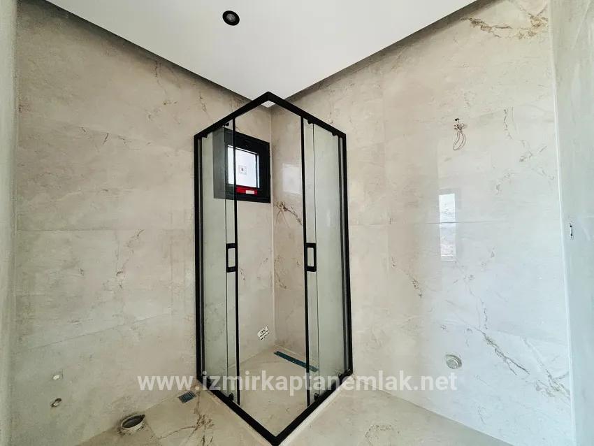 3+2 Bedroom Villa For sale in Turabiye Nbh. Seferihisar - 240 m²