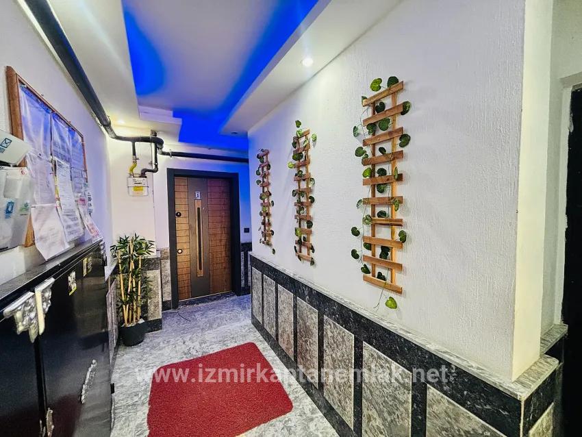 2+1 Bedroom Apartment For sale in Turabiye Nbh. Seferihisar - 85 m²